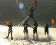 Wassersport in Sivota: Fünfer Pyramide